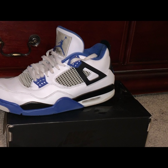 jordan shoes 4s